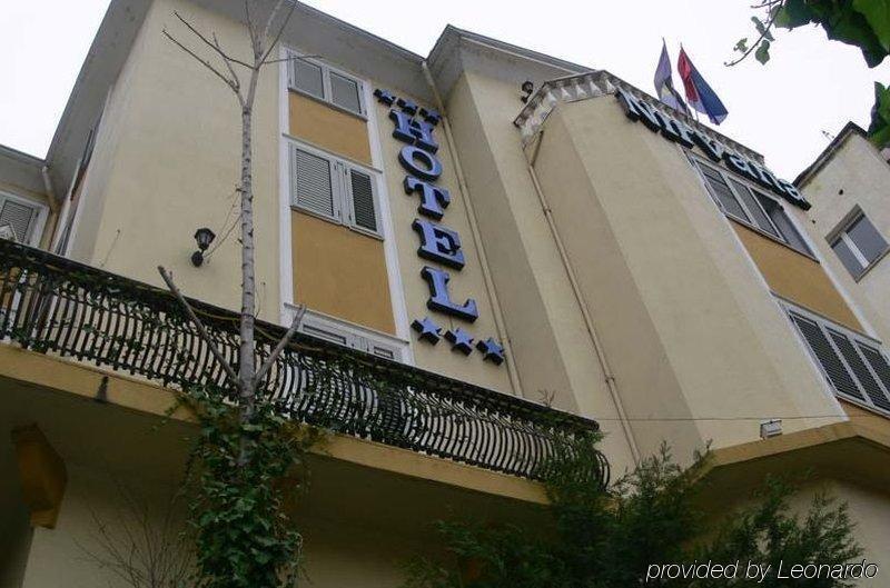 Art Hotel Nirvana Tirana Extérieur photo