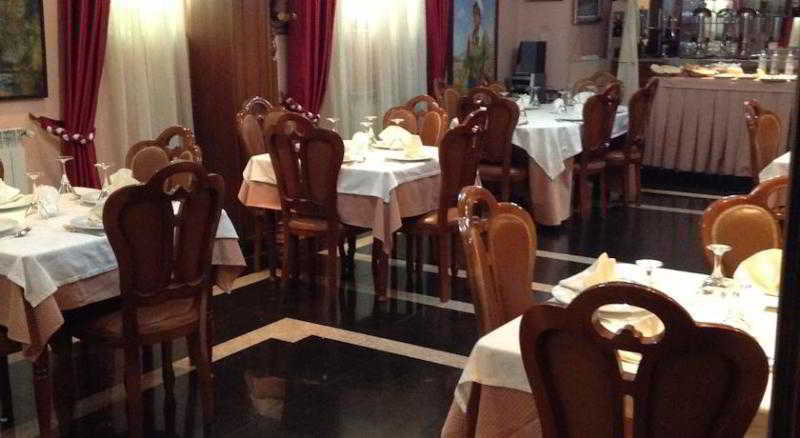 Art Hotel Nirvana Tirana Restaurant photo